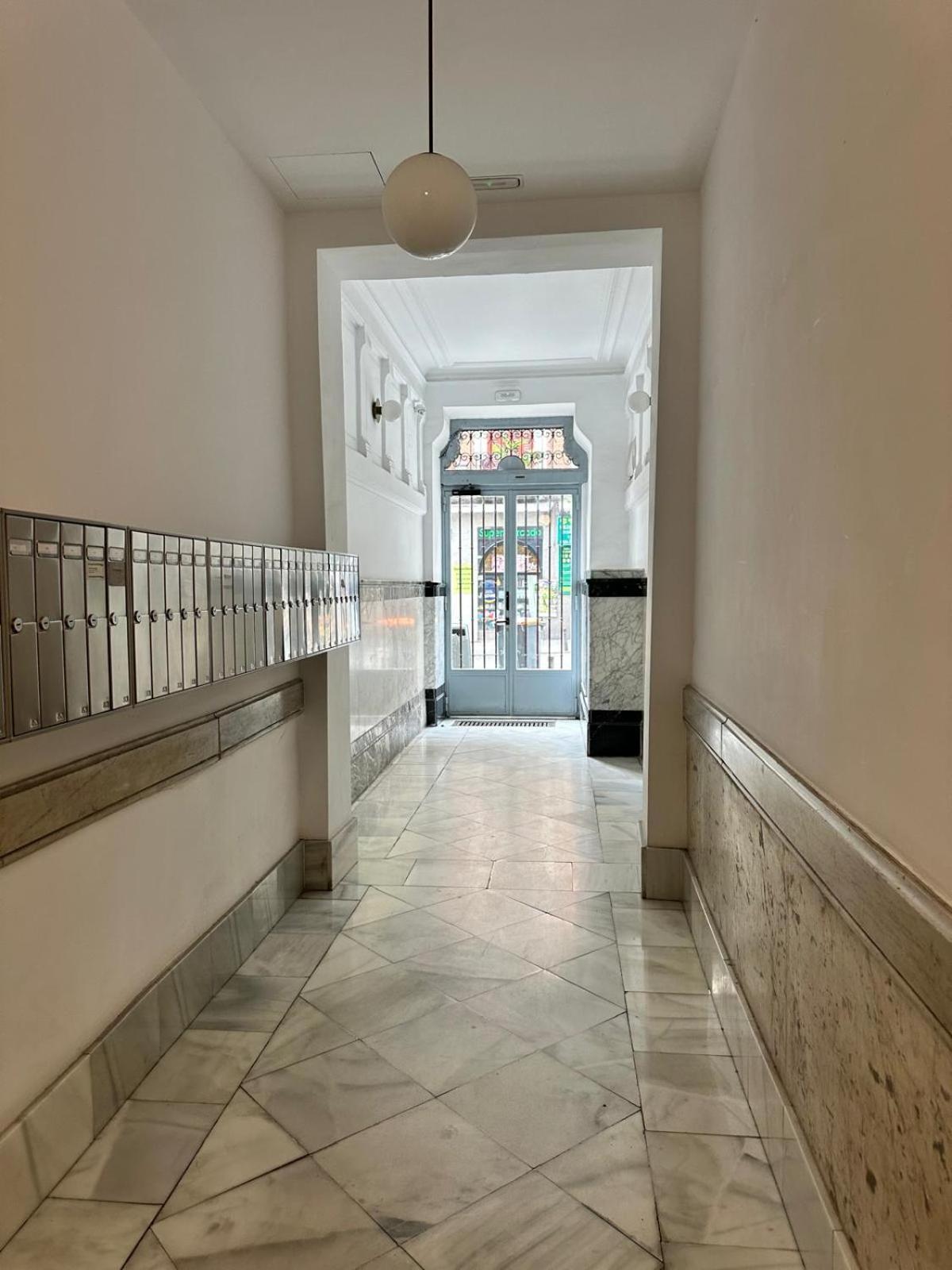 Moderno Apartamento En Pleno Centro Madrid Exterior foto